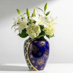 Mẫu bình hoa gốm sứ đẹp xanh trắng họa tiết cổ điển cắm hoa tulip