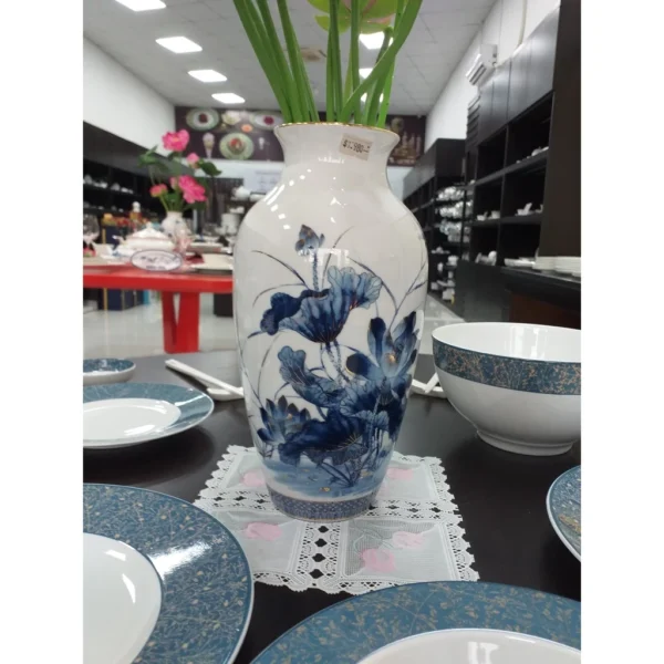 Bình hoa hoạ tiết Sen - Hình ảnh 2